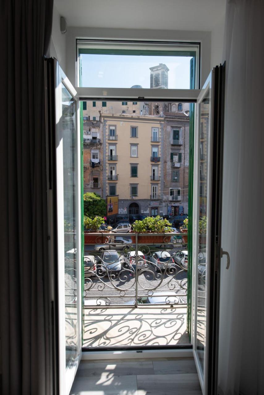 Hermes Rooms For Tourists เนเปิลส์ ภายนอก รูปภาพ
