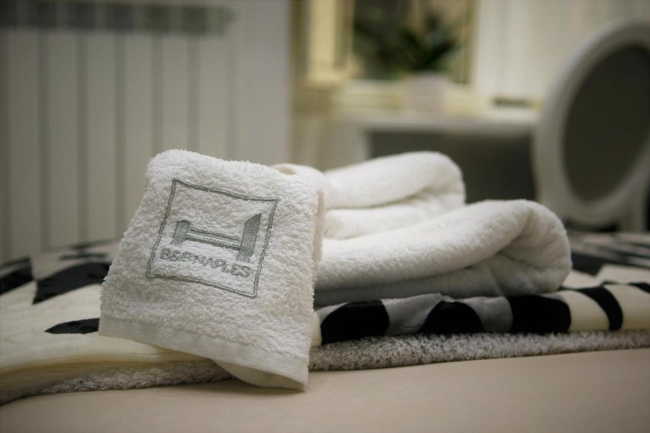 Hermes Rooms For Tourists เนเปิลส์ ภายนอก รูปภาพ