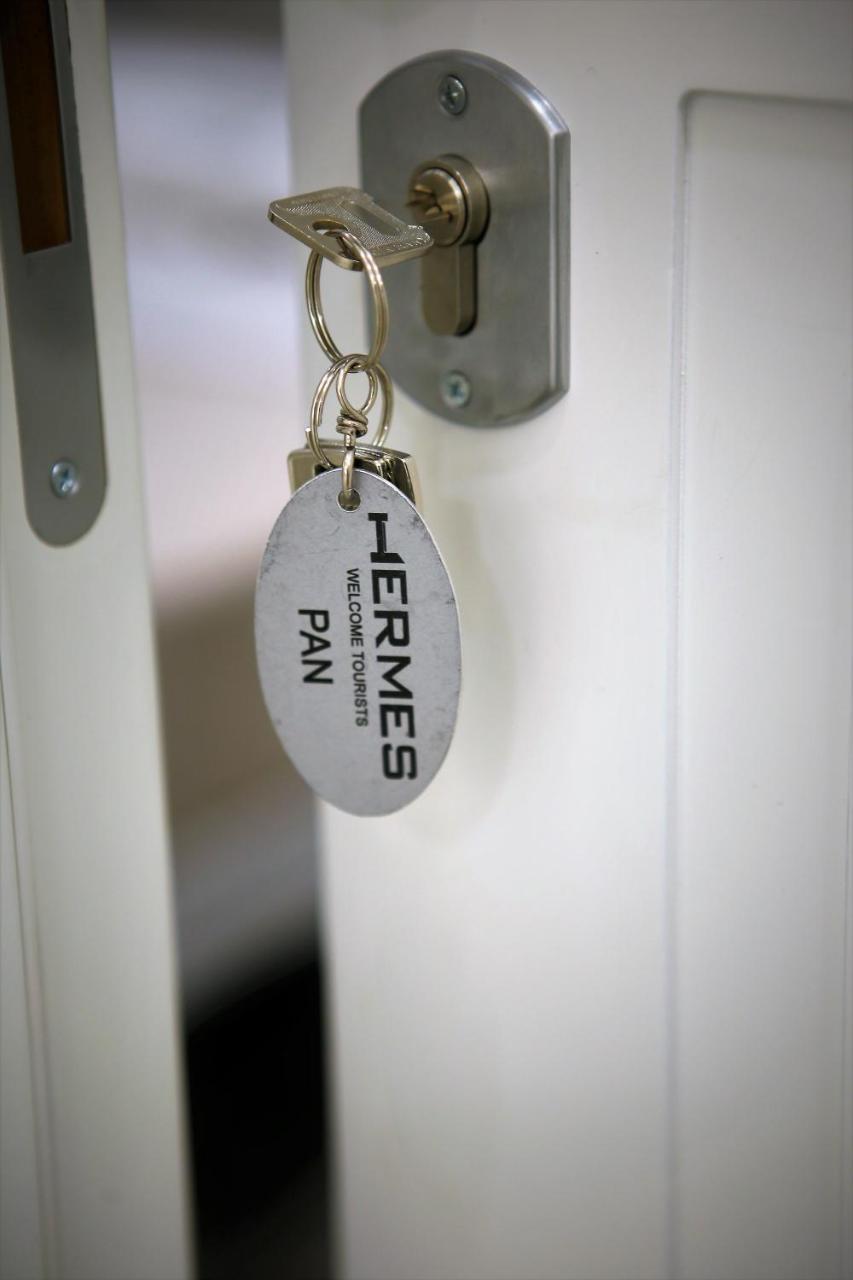 Hermes Rooms For Tourists เนเปิลส์ ภายนอก รูปภาพ