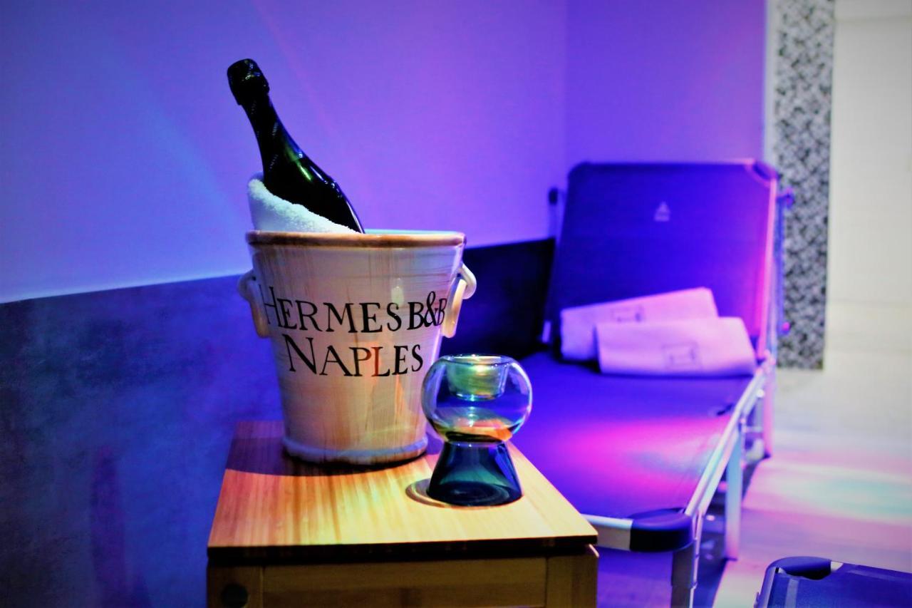 Hermes Rooms For Tourists เนเปิลส์ ภายนอก รูปภาพ