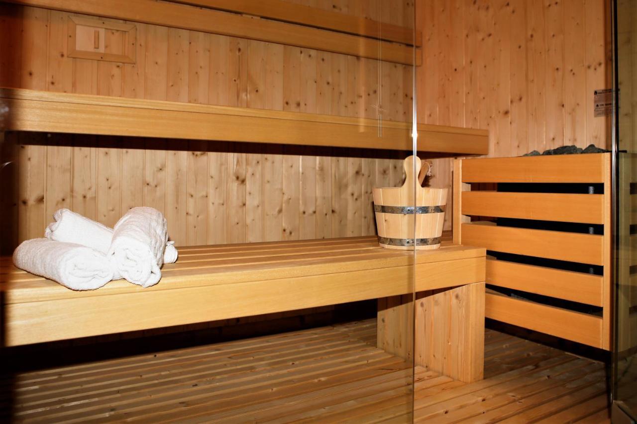 Hermes Rooms For Tourists เนเปิลส์ ภายนอก รูปภาพ